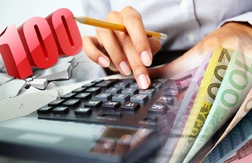 Τι «κρατάει» η εφορία από μισθούς και συντάξεις