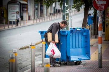 Στοιχεία σοκ: Ο ένας στους πέντε Έλληνες ζει σε καθεστώς απόλυτης φτώχειας