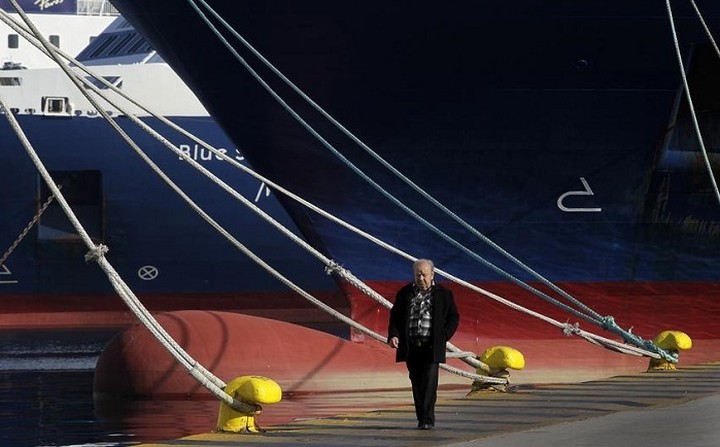 ΠΝΟ: 48ωρη απεργία μόλις κατατεθεί το ασφαλιστικό
