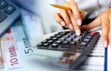 Ο "μαύρος Ιούλιος" της εφορίας -Τι πρέπει να πληρώσουμε τον επόμενο μήνα -Ο λογαριασμός του β' εξαμήνου