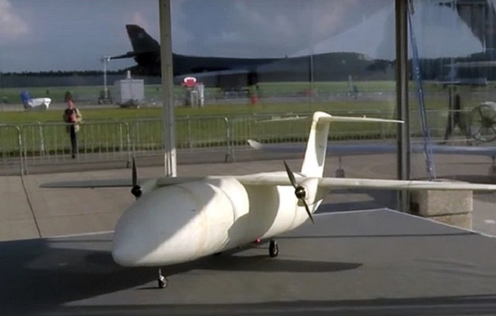 Tο πρώτο μίνι-αεροπλάνο φτιαγμένο από τρισδιάστατο εκτυπωτή είναι γεγονός