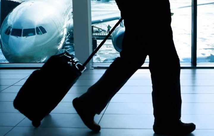 Περισσότεροι φεύγουν στο εξωτερικό και λιγότεροι επιστρέφουν στην Ελλάδα