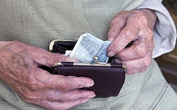 Πότε καταβάλλονται οι συντάξεις Ιουλίου από ΙΚΑ, ΟΑΕΕ, ΟΓΑ και Δημόσιο
