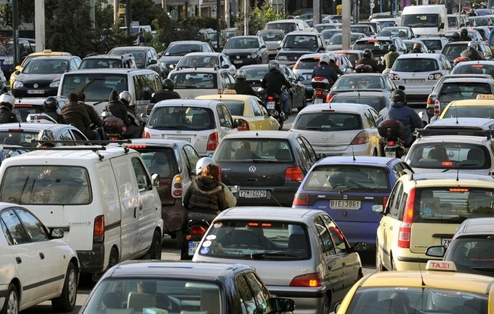 Στο στόχαστρο του υπουργείου Οικονομικών 600.000 ιδιοκτήτες ΙΧ 