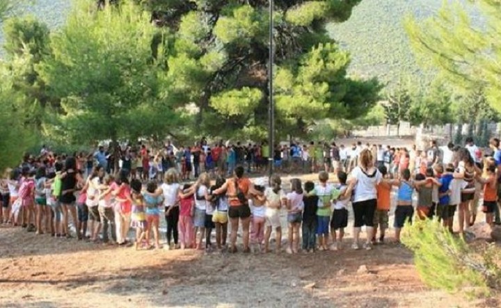 Πότε ξεκινούν οι αιτήσεις για τις παιδικές κατασκηνώσεις του ΟΑΕΕ