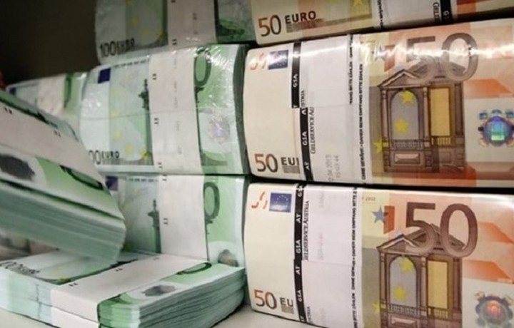Κατά 701 εκατ. υπερέβησαν τον στόχο τα έσοδα το α' 5μηνο