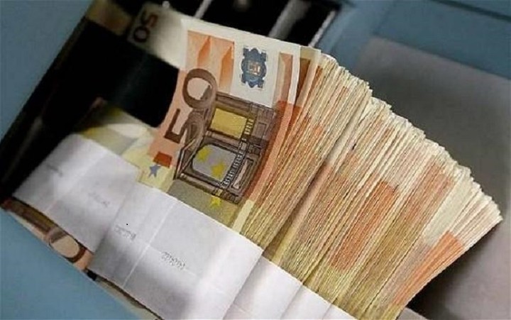 Κούρεμα καταθέσεων: Τα πιθανά σενάρια
