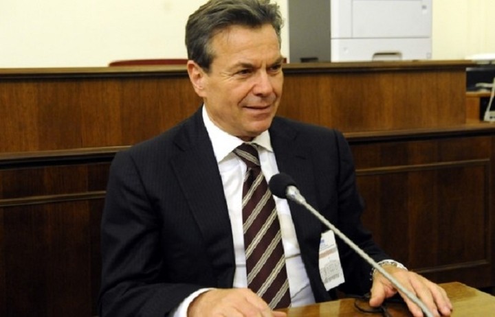Πετρόπουλος: Μέσα στον Ιούλιο θα καταβληθούν 2.950 εφάπαξ