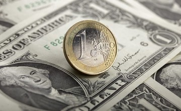 Το ευρώ ενισχύεται έναντι του δολαρίου