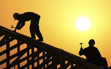 Πτώση στις τιμές των οικοδομικών υλικών τον Ιούλιο