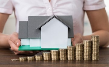 Πτώση στις τιμές κατοικιών το β’ τρίμηνο