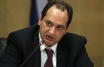 Σπίρτζης: Οποιος εμπλέκεται με το Δημόσιο να μη συμμετέχει στο διαγωνισμό για τις τηλεοπτικές άδειες