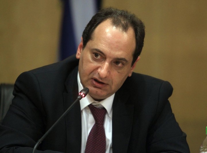 Συνάντηση ΚΕΔΕ-Σπίρτζη για το νόμο ανάθεσης των δημοσίων έργων