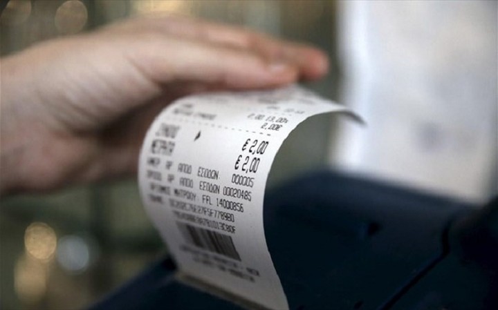 Κομισιόν: Στα 4,9 δισ. η απώλεια εσόδων από ΦΠΑ το 2014 στην Ελλάδα