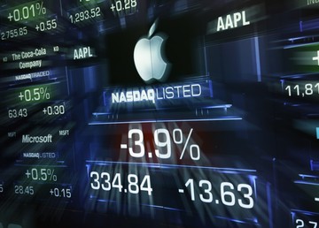 WS: "Βαρίδι" η Apple για Nasdaq
