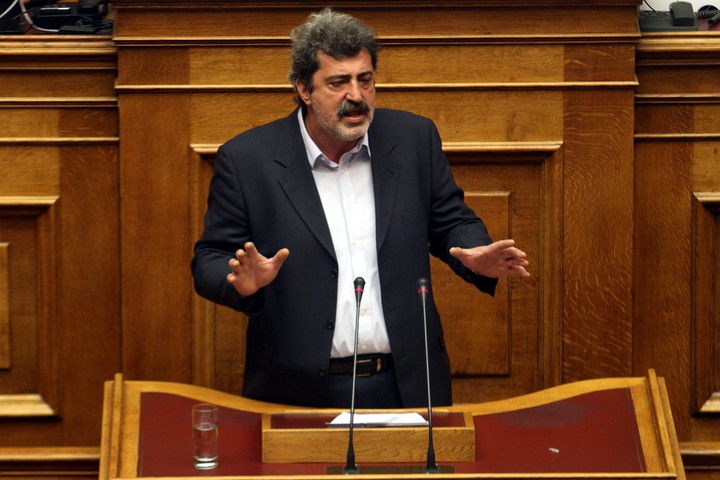 Πολάκης: Δε μεταφέρθηκαν διαθέσιμα του ΕΟΠΥΥ σε συνεταιριστική τράπεζα