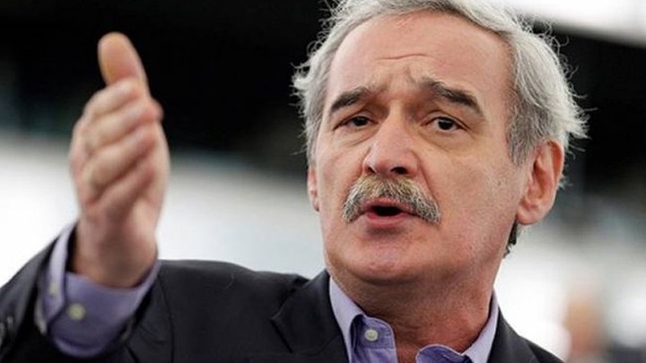 Χουντής: Η κυβέρνηση έχασε 6 δισ. ευρώ στο Eurogroup