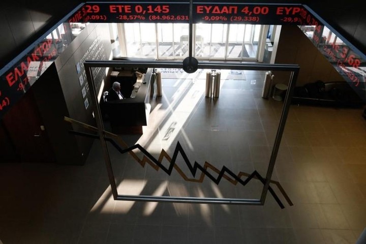 ΧΑ: Ήπια πτώση με πιέσεις από blue chips