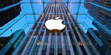 WS: Apple... εναντίον όλων