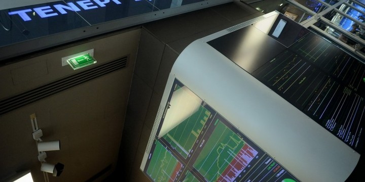 ΧΑ: Ανέκτησε τις 560 μονάδες εν όψει του roadshow