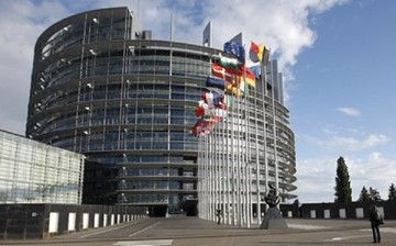 Εγκρίθηκε από το ΕΚ η χρηματοδότηση για τους σεισμόπληκτους στο Ιόνιο
