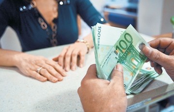 Πώς υπολογίζεται το εφάπαξ δημοσίων υπαλλήλων και άλλων Ταμείων