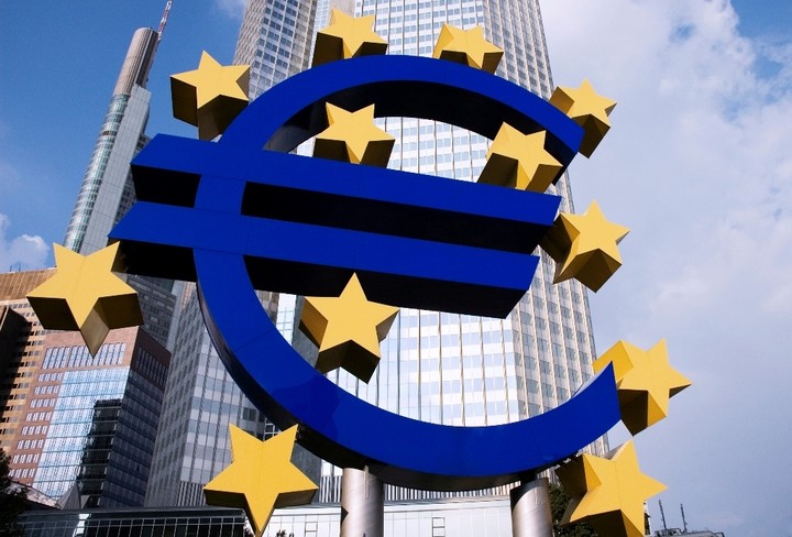 ΕΚΤ: Σε πιο "χαλαρούς" ρυθμούς το πρόγραμμα QE