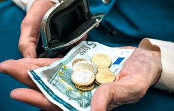 Ποιες συντάξεις περικόπτονται  έως και 40% 