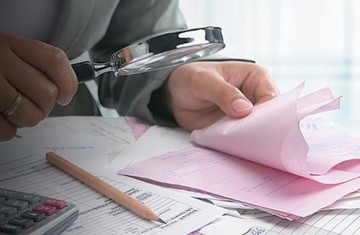 Βαριά τα πρόστιμα σε πωλητές ​που δεν ​δηλώνουν έναρξη εργασιών