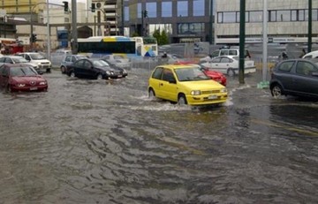 Έντονα προβλήματα από την κακοκαιρία σε Μεσολόγγι, Πάτρα, Πρέβεζα και Ναύπακτο