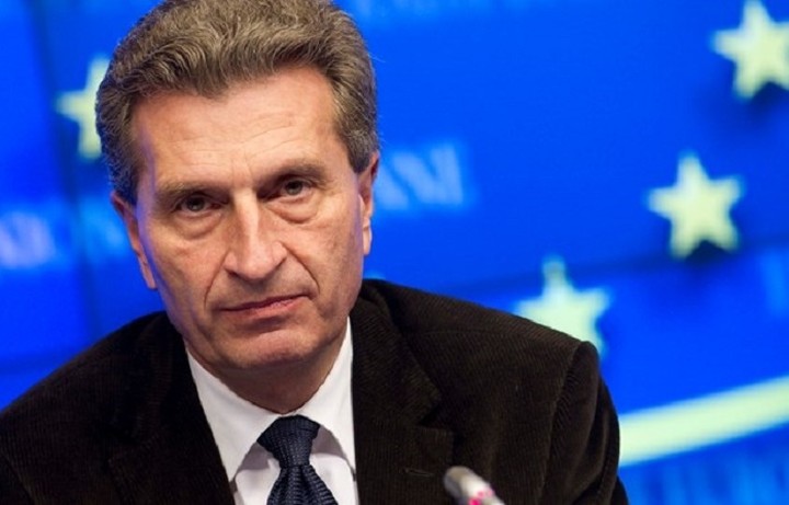 Αναβλήθηκε η επίσκεψη Έτινγκερ στην Ελλάδα