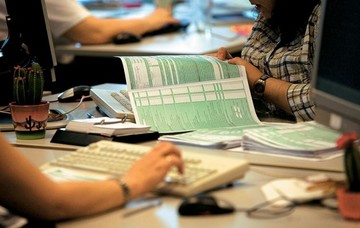 Παράταση φορολογικών υποχρεώσεων σε πληγείσες περιοχές