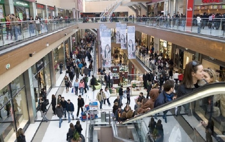 Ανοίγουν τέσσερα νέα mall στην Αττική