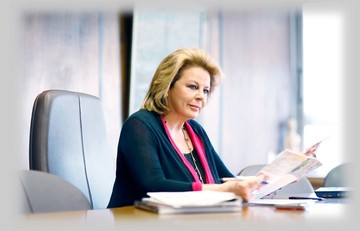Παραιτήθηκε η Λ. Κατσέλη από τη θέση της προέδρου ΕΤΕ