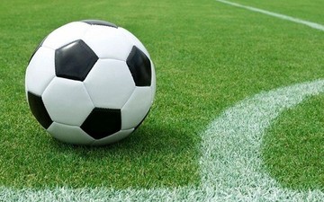 Διακόπτονται όλα τα πρωταθλήματα ποδοσφαίρου επ' αόριστον