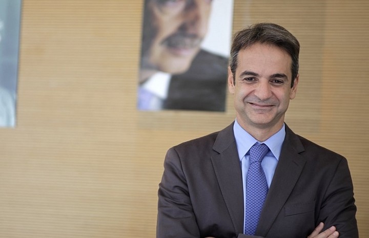 Ν.Δ: "Σκιώδη κυβέρνηση" ανακοίνωσε ο Κυριάκος Μητσοτάκης