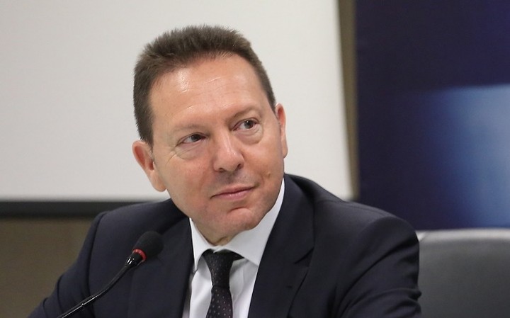Στουρνάρας: Ορατή η προοπτική εξόδου της χώρας από την κρίση