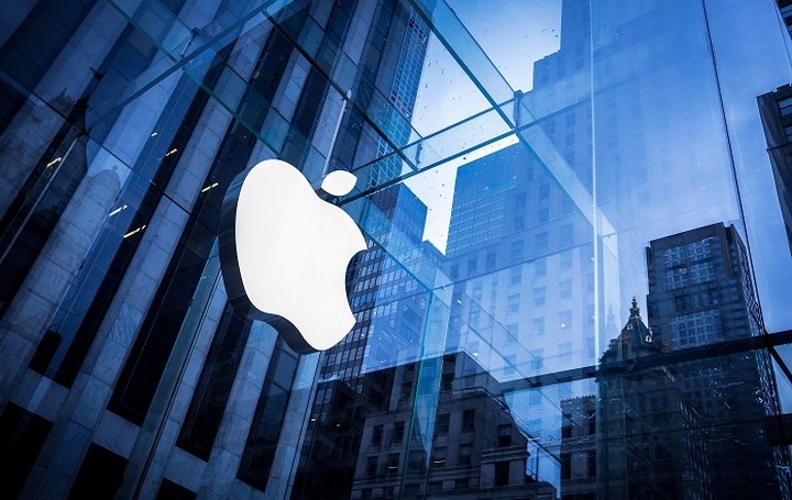 Πρόστιμο 450 χιλιάδες στην Apple