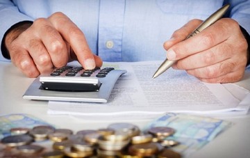 Αλλαγές στον τρόπο υπολογισμού των εισφορών για 1,5 εκατ. επαγγελματίες