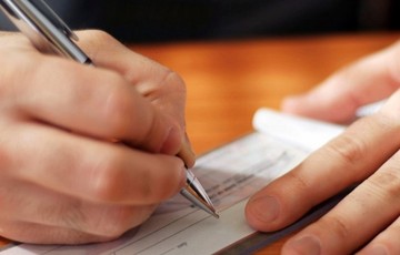 Η καταιγίδα φόρων και εισφορών με αριθμούς και παραδείγματα