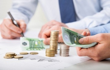 Ποιοι τομείς φέρνουν τα περισσότερα έσοδα στα ταμεία από φόρους