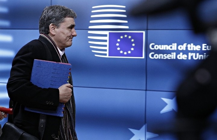 Ιδού ποια είναι τα προκαταβολικά μέτρα που ζητά το ΔΝΤ