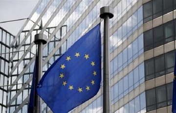 «Ασφαλή Ευρωπαϊκά Ομόλογα» ετοιμάζει η Κομισιόν