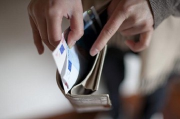 Δέκα σημεία που πρέπει να προσέξετε στο Κοινωνικό Εισόδημα Αλληλεγγύης
