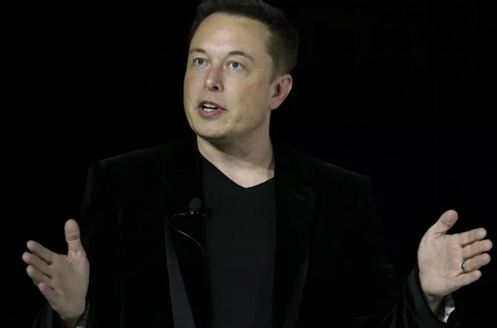 O Elon Musk θέλει να συνδέσει ανθρώπινο εγκέφαλο και υπολογιστή