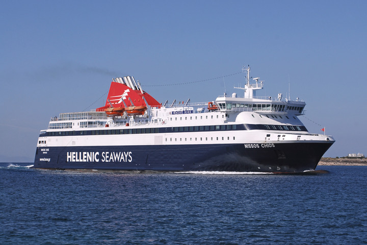 Παράταση αγωνίας για την Hellenic Seaways