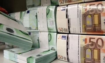 Αναζητούνται έσοδα 5 δισ. ευρώ τον μήνα για να κλείσει ο προϋπολογισμός