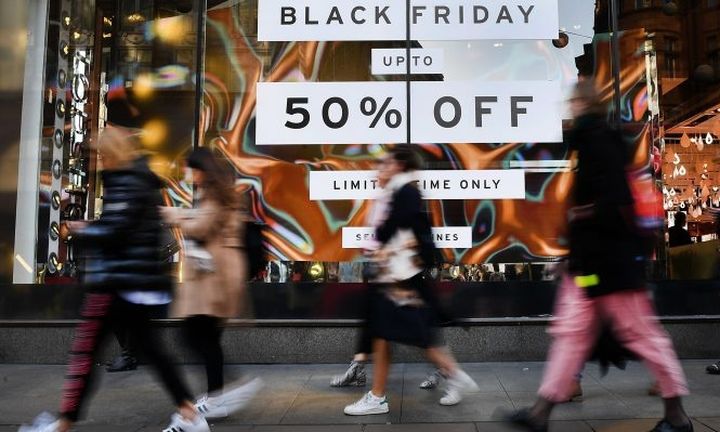 Σε 1,7 δισ. ευρώ ο επιπλέον τζίρος της Black Friday και της Cyber Monday