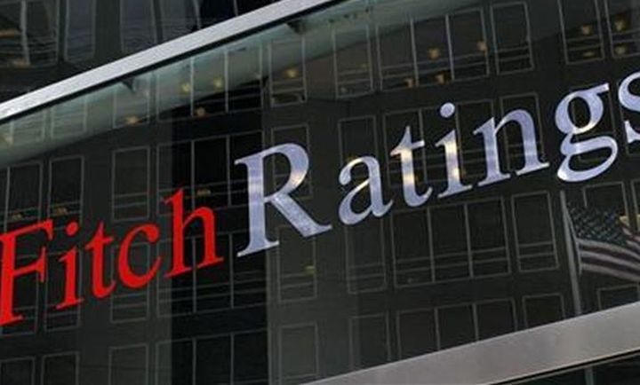 Fitch: Ολα εξαρτώνται από την γ' αξιολόγηση