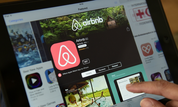 Πώς θα δηλώνονται τα εισοδήματα από Airbnb - Ολη η απόφαση